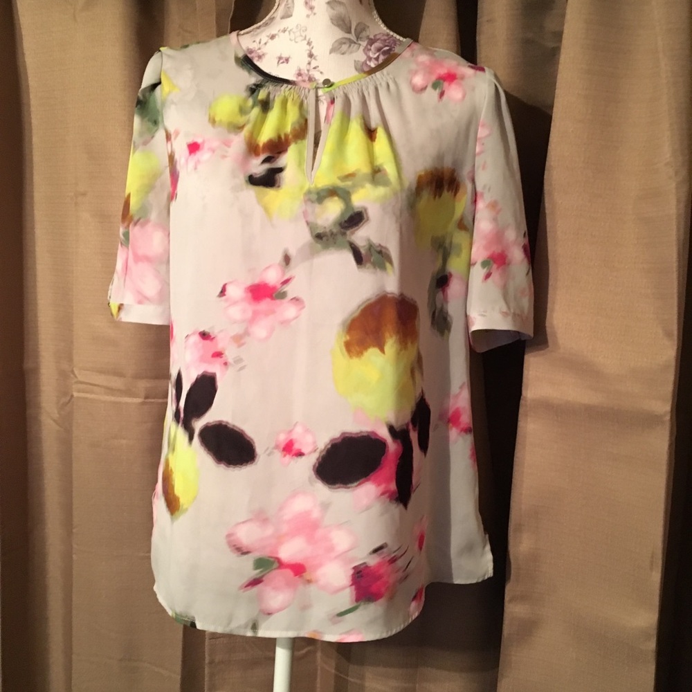 Gray blouse size medium